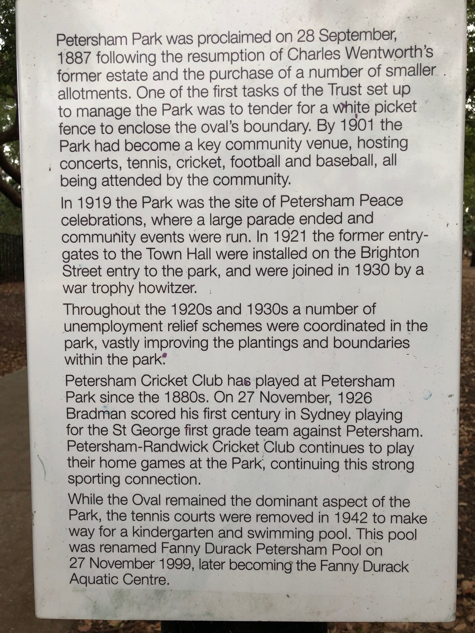 Historical information sign in Petersham Park